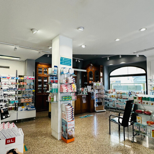 FARMACIA GAZZANIGA DI GAZZANIGA MARIO & C. S.N.C.